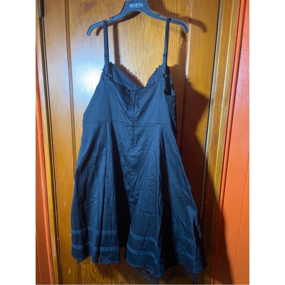 Torrid Dress Midi Sleeveless Vegan Leather Lace Up Corset Goth Witchy Halloween - Picture 3 of 5